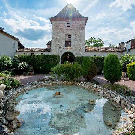 Logis Hotel Le Prince Noir Serignac-sur-Garonne Екстер'єр фото