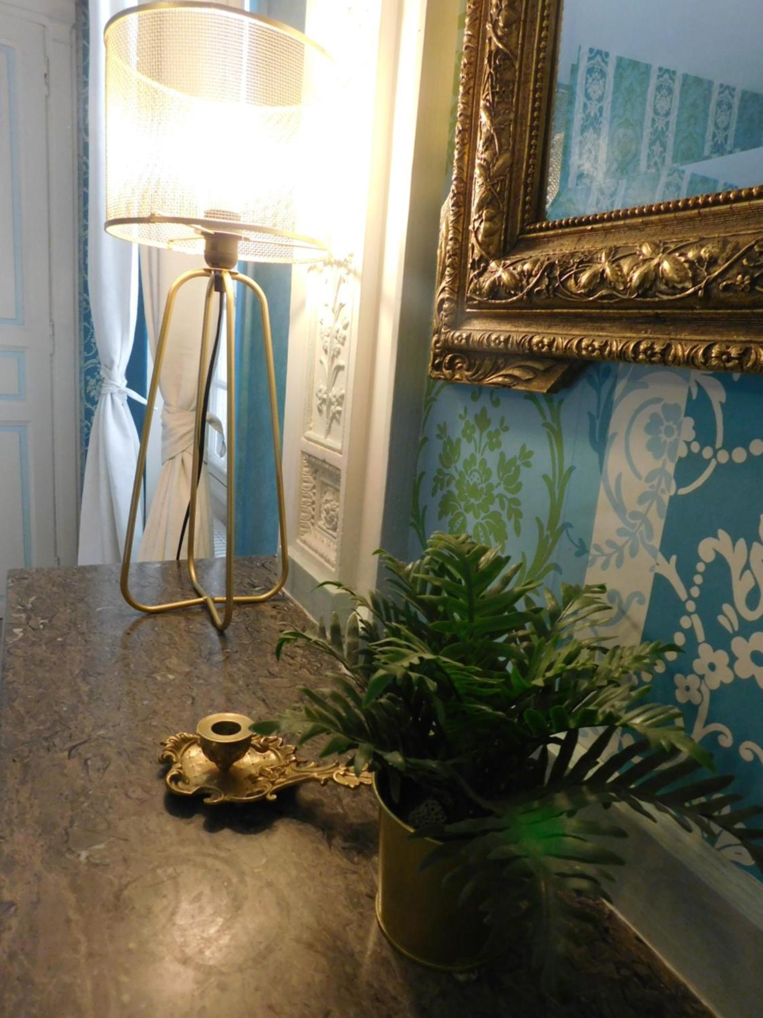 Logis Hotel Le Prince Noir Serignac-sur-Garonne Екстер'єр фото