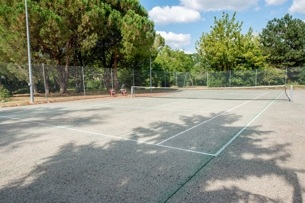 Logis Hotel Le Prince Noir Serignac-sur-Garonne Екстер'єр фото